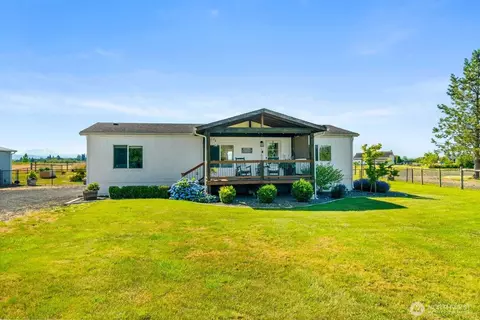 1153 Tucker Rd, Toledo, WA 98591