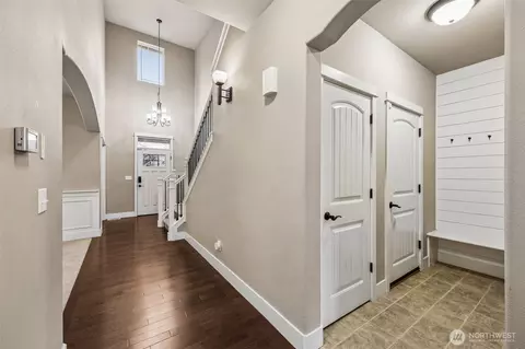 Entry Way - 20522 95th Avenue Ct E, Graham, WA 98338 photo 4 of 5