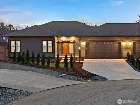 71 Heron Way #B, Sequim, WA 98382