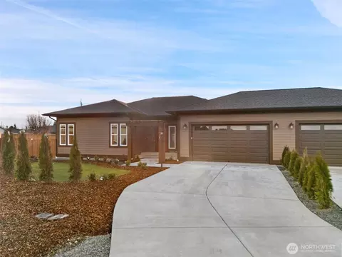71 Heron Way #B, Sequim, WA 98382