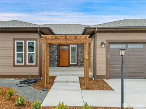 Other - 71 Heron Way #B, Sequim, WA 98382 photo 1 of 9