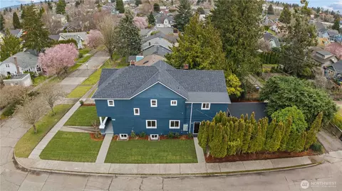 831 N Lawrence St, Tacoma, WA 98406