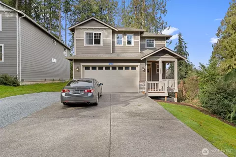 1205 N 16th St, Mount Vernon, WA 98273