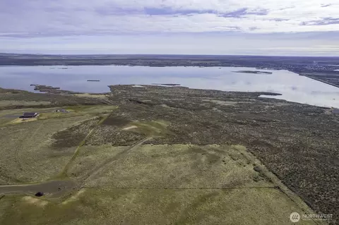 59 Pilot Rock Rd, Coulee City, WA 99115