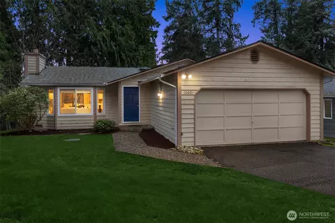 10621 NE 133rd Pl, Kirkland, WA 98034