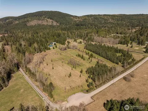 4890 Lost Mountain Rd, Sequim, WA 98382 photo 5