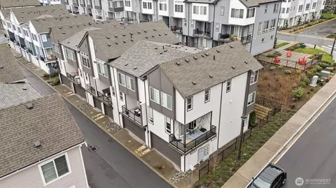 18875 67th Dr NE #4, Kenmore, WA 98028