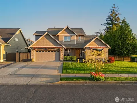 903 Diamond Ln, Lynden, WA 98264