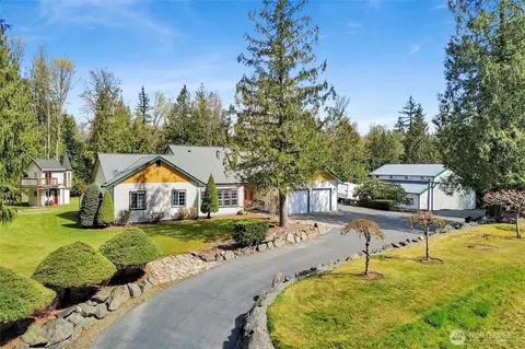 5065 Zander Dr, Bellingham, WA 98226