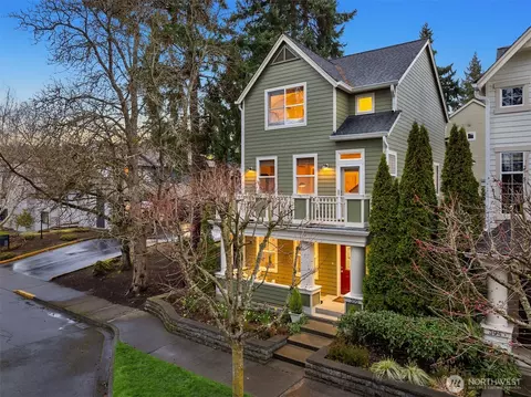 300 Wyatt Way NE #1, Bainbridge Island, WA 98110
