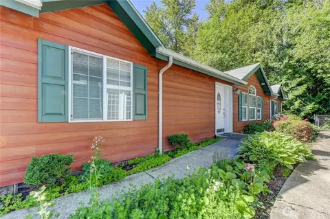 6712 243rd Ave E, Buckley, WA 98321
