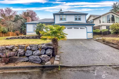 2702 Cedar Ave S, Renton, WA 98055