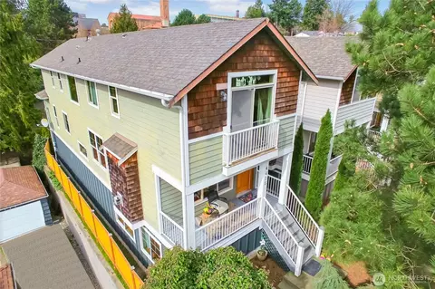4415 40th Ave SW, Seattle, WA 98116