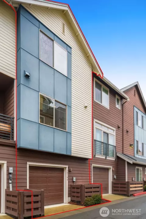 15768 NE 14th Ter, Bellevue, WA 98008