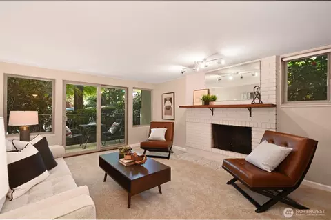 3400 25th Ave W #101, Seattle, WA 98199