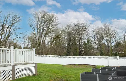 Exterior - 4348 E St, Tacoma, WA 98404 photo 11 of 11