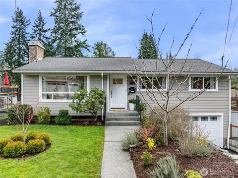 22207 54th Ave W, Mountlake Terrace, WA 98043