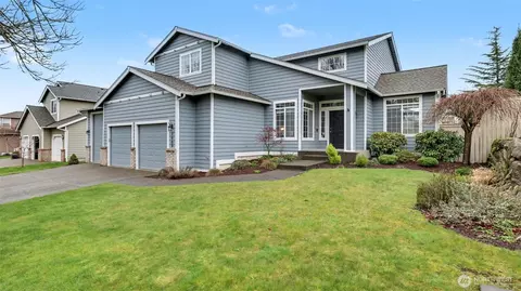 1909 Highpoint St, Enumclaw, WA 98022