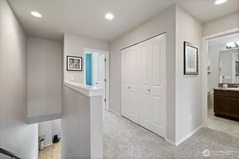 Entry Way - 16526 2nd Ave SE, Bothell, WA 98012 photo 3 of 4