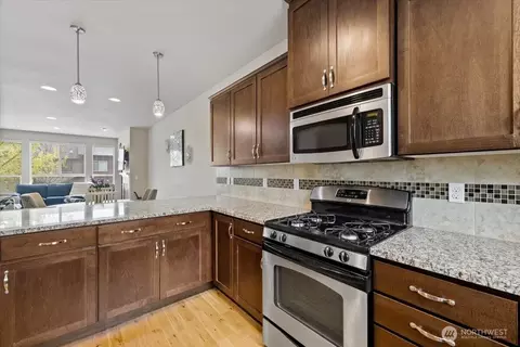 Kitchen - 16526 2nd Ave SE, Bothell, WA 98012 photo 3 of 4