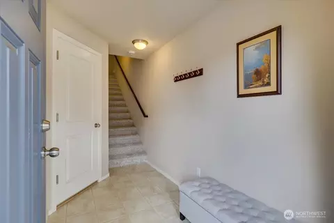 Entry Way - 16526 2nd Ave SE, Bothell, WA 98012 photo 2 of 4