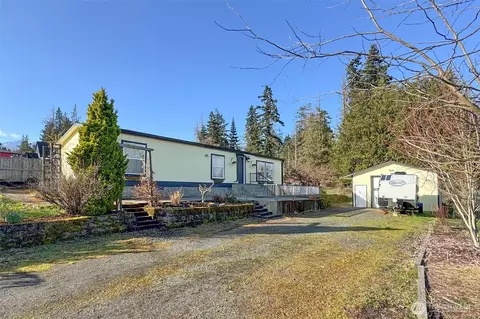 202 S Bayview Ave, Port Angeles, WA 98362