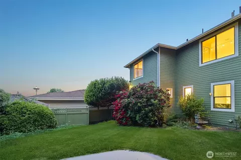 1114 2nd Ave N, Seattle, WA 98109
