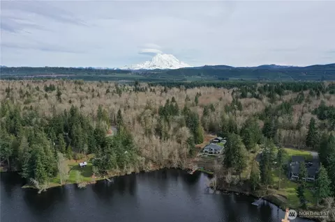 33722 Thomas Rd E, Eatonville, WA 98328