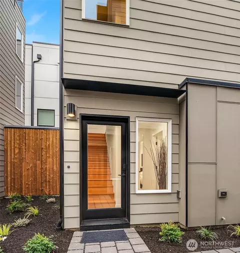 1455 22nd Ave #B, Seattle, WA 98122