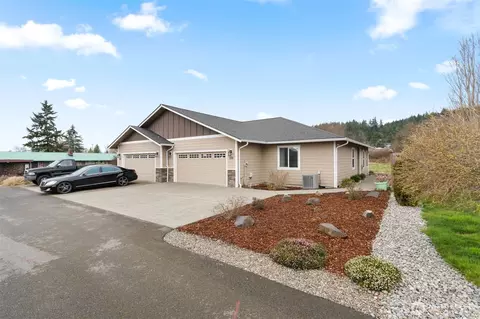 676 SW 20th St #A, Chehalis, WA 98532
