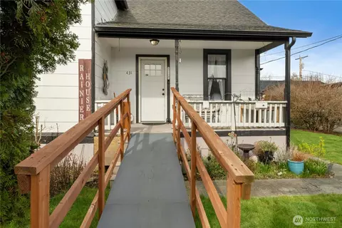 Exterior - 431 Rainier Ave, Enumclaw, WA 98022 photo 8 of 9
