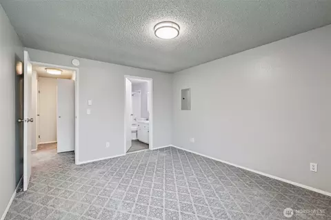 Bedroom - 115 Mckean Ct #D, Enumclaw, WA 98022 photo 3 of 6