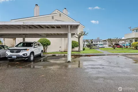 Exterior - 115 Mckean Ct #D, Enumclaw, WA 98022 photo 2 of 3