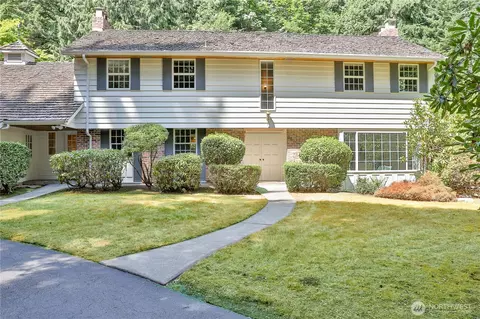 10915 N Deer Dr, Woodway, WA 98020