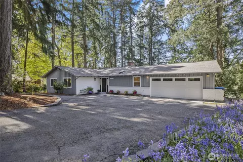 2447 Rocky Point Rd NW, Bremerton, WA 98312