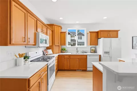 Other - 24115 22nd Pl W, Bothell, WA 98021 photo 9 of 21