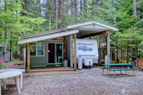 38 Gold Nugget Rd, Deming, WA 98244