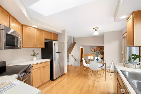 Kitchen - 8823 10th Dr SE, Everett, WA 98208 photo 3 of 3