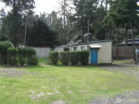 1410 322nd Pl, Ocean Park, WA 98640