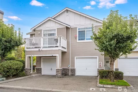 6834 20th St E #1, Fife, WA 98424