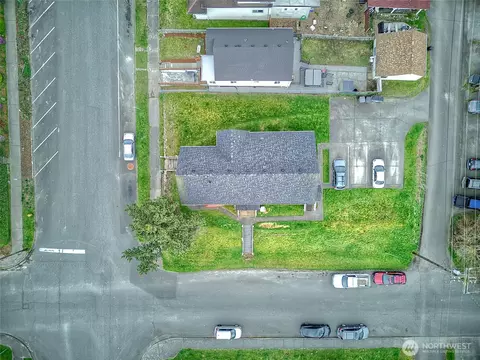 View/Area - 1018 Wall St SE, Everett, WA 98201 photo 4 of 5