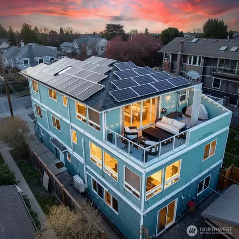 4258 Whitman Ave N, Seattle, WA 98103