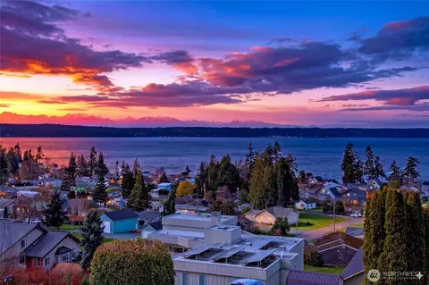 211 Arbor Ter, Camano Island, WA 98282
