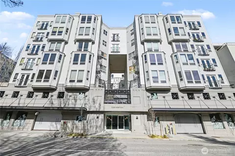 3028 Western Ave #214, Seattle, WA 98121
