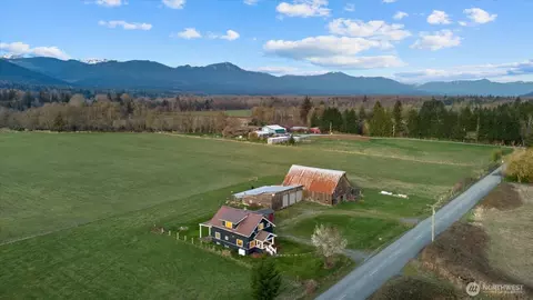 30731 Walberg Rd, Sedro Woolley, WA 98284