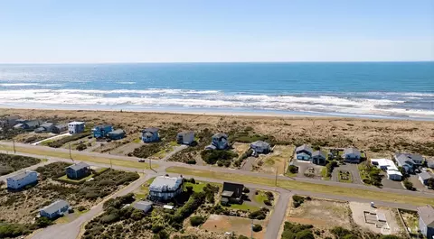 1171 Ocean Shores Blvd SW, Ocean Shores, WA 98569