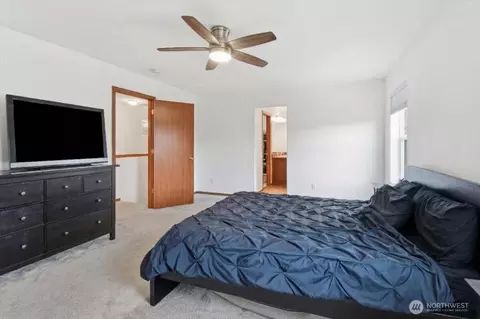Bedroom - 20130 52nd Ave E, Spanaway, WA 98387 photo 4 of 6