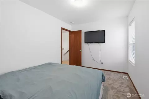 Bedroom - 20130 52nd Ave E, Spanaway, WA 98387 photo 6 of 6