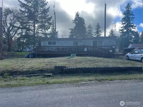 5830 SW Northview Dr, Port Orchard, WA 98367