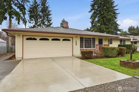 7116 105th St E, Puyallup, WA 98373